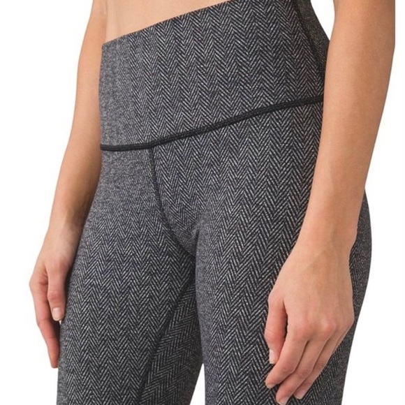 Lululemon Herringbone Leggings - Picture 2 of 8